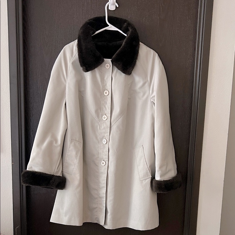 Vintage Fitz 70'sMade in USA Cream Trench Coat Brown Faux Fur Collar,Cuffs,Linin